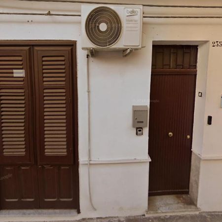 The First Apartment Cinisi Exterior photo